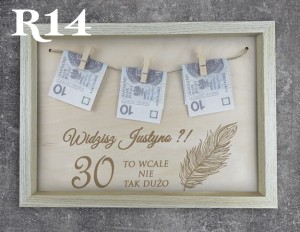 Grawer w dużej ramce R14