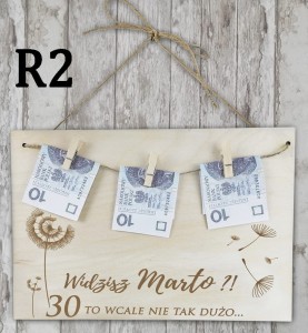 Grawer na sznurku R2