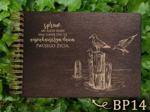 Album z grawerem bejcowany BP14