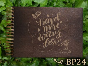 Album z grawerem bejcowany BP24