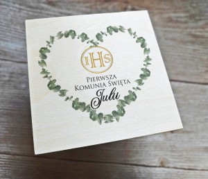 Drewniane pudełeczko z okazji I Komunii Św. - wzór 4