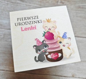 Drewniane  pudełeczko na Roczek - wzór 8