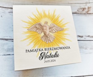 Drewniana pamiątka na Bierzmowanie - wzór 4